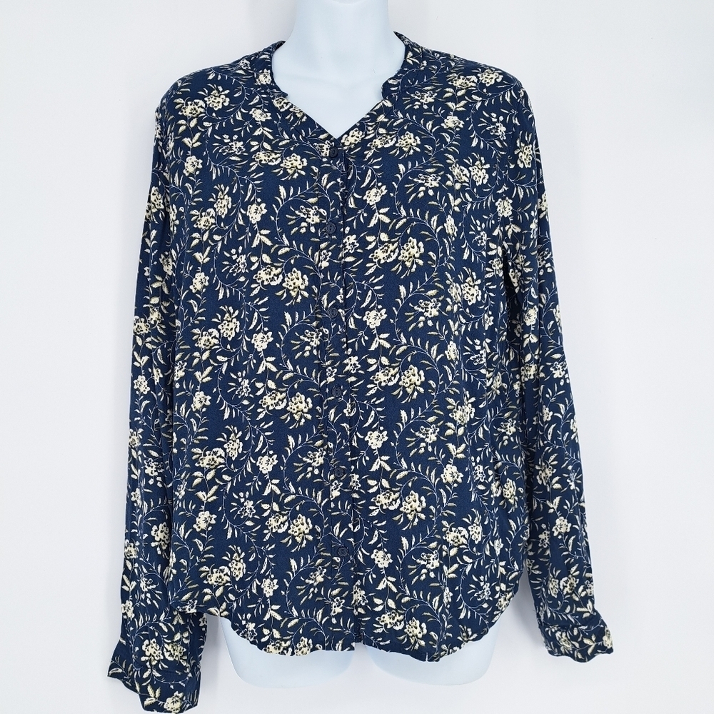 Coop Navy Floral 100%‎ Rayon Button Up Blouse Size Large